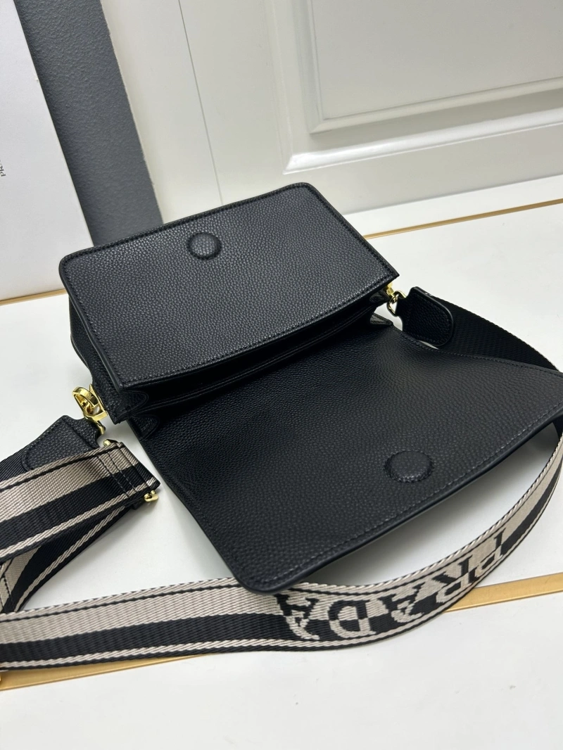 Pra*a satchel bags 4224-0141