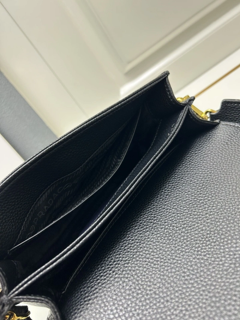 Pra*a satchel bags 4224-0141