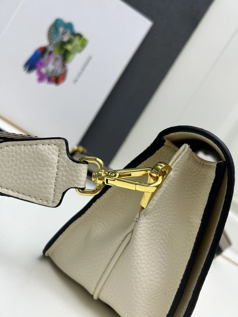 Pra*a satchel bags 4224-0142