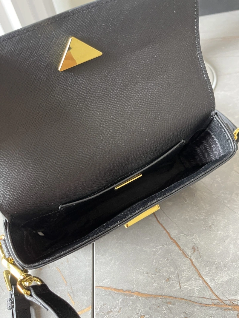 Pra*a satchel bags 4224-0178