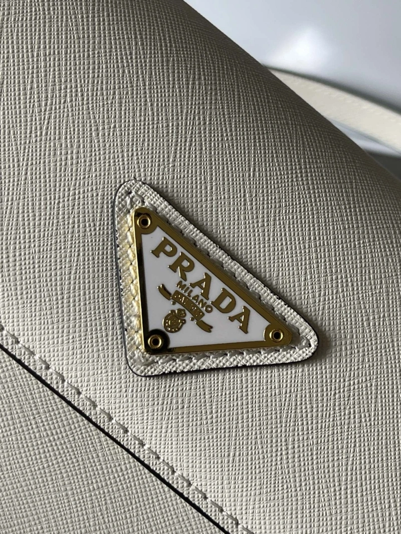 Pra*a satchel bags 4224-0179