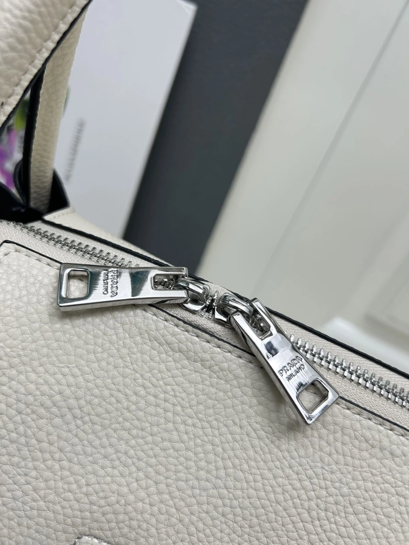 Pra*a top handle bags 4224-0198
