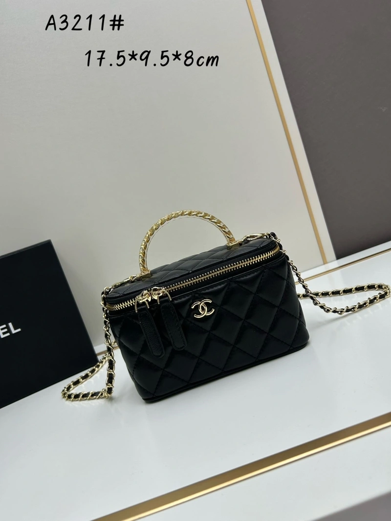 Ch**el cosmetic bags 4224-0333