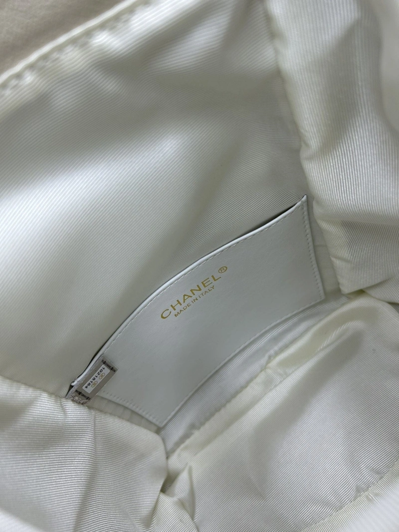 Ch**el backpacks 4224-0337