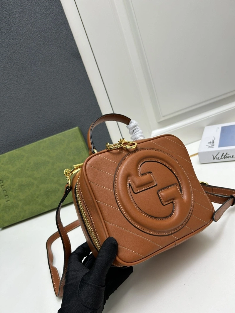 Gvc*1 top handle bags 4224-0395