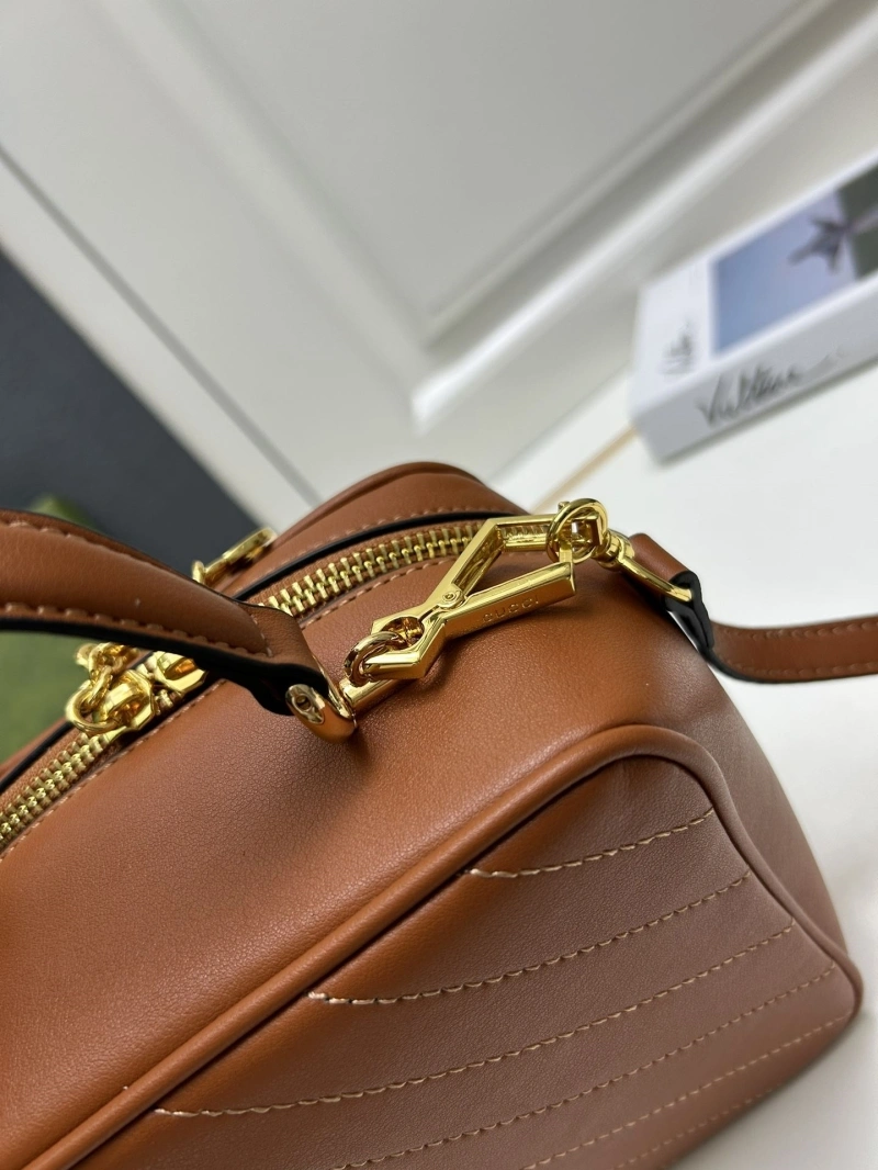 Gvc*1 top handle bags 4224-0395