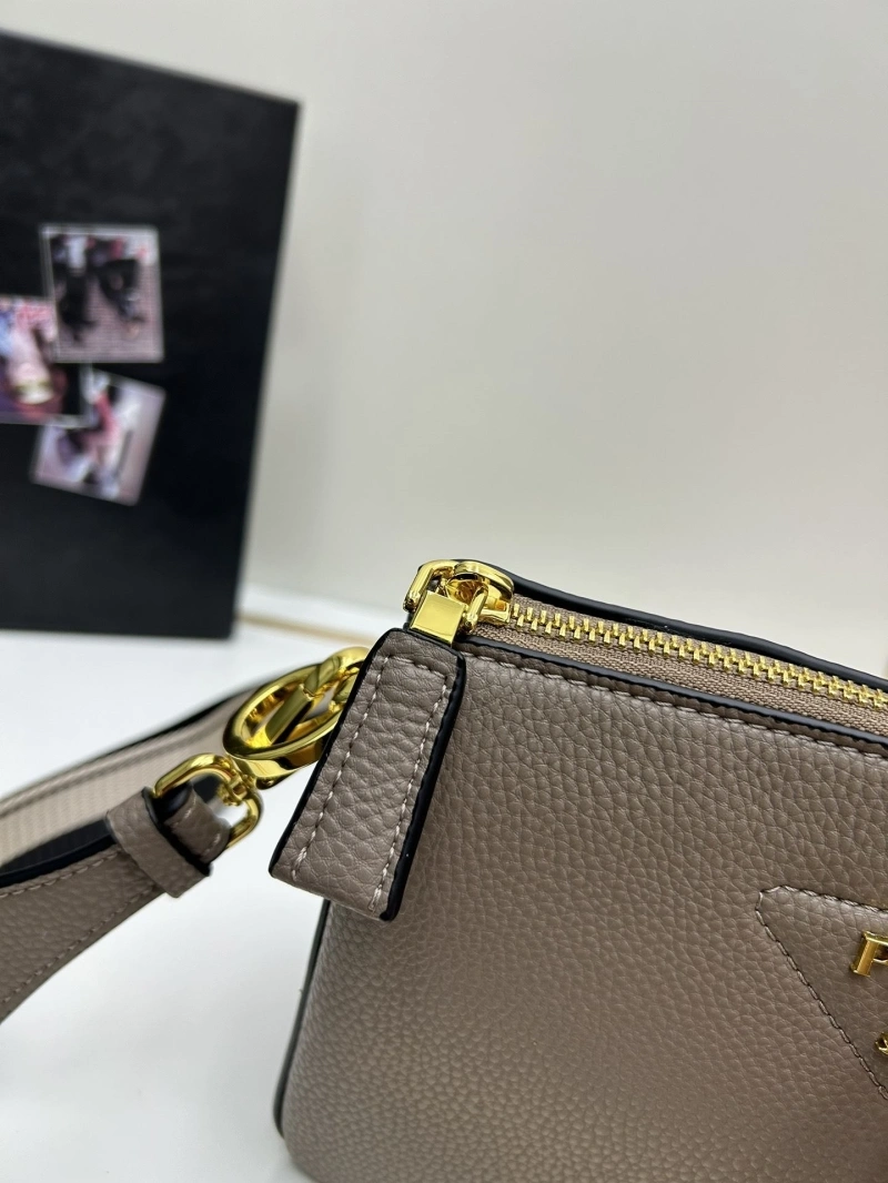 Pra*a satchel bags 4224-0413
