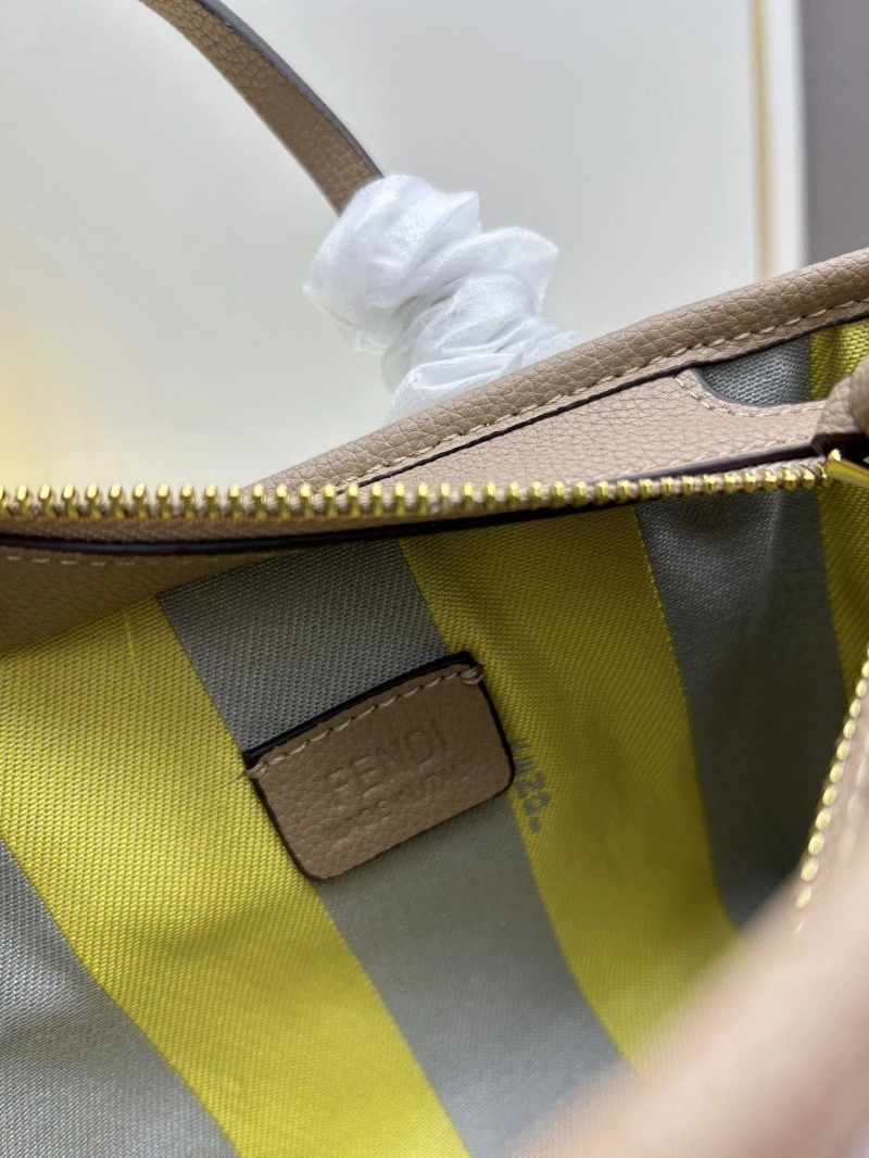 F**di top handle bags 4224-0420