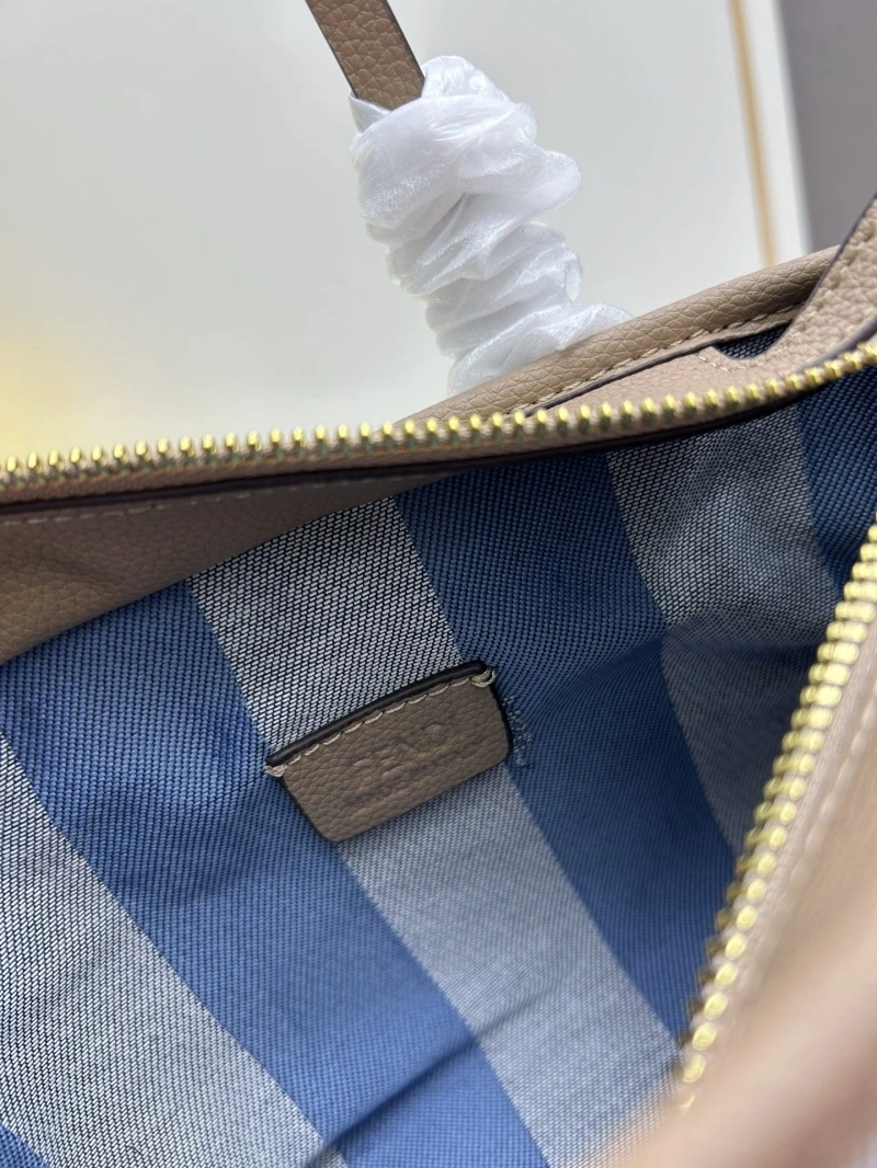 F**di top handle bags 4224-0421