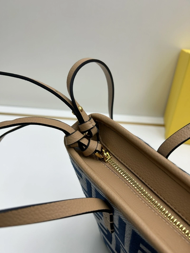 F**di top handle bags 4224-0498