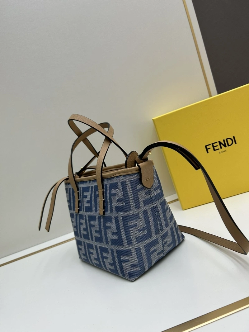 F**di top handle bags 4224-0500