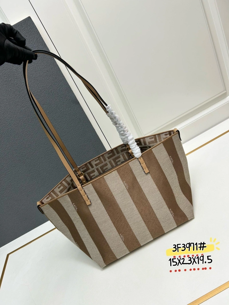 F**di shopping bags 4224-0557