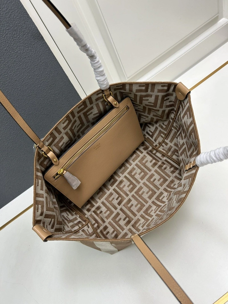 F**di shopping bags 4224-0557