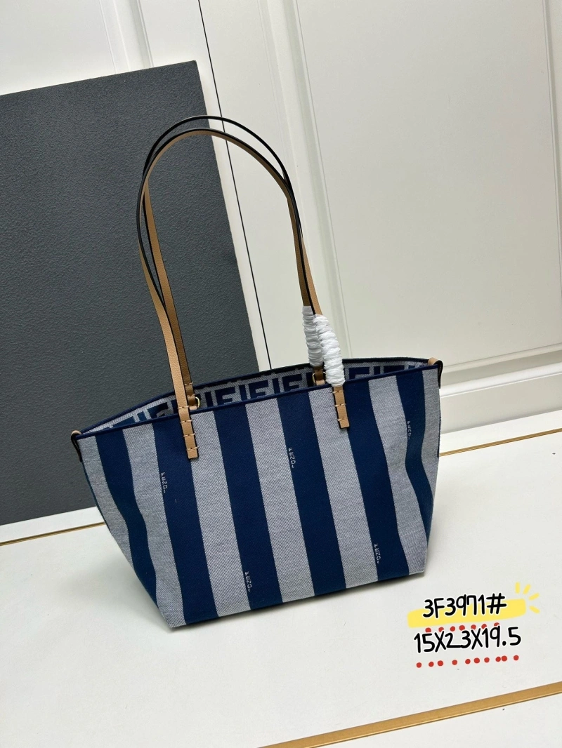 F**di shopping bags 4224-0558