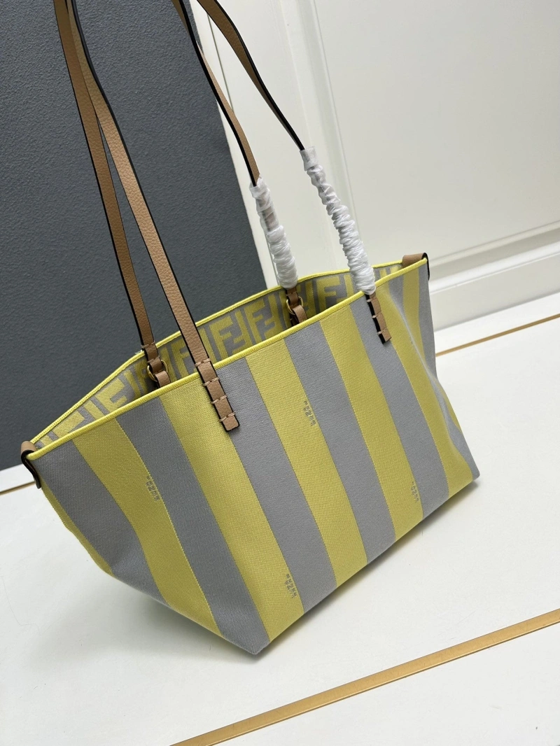 F**di shopping bags 4224-0559