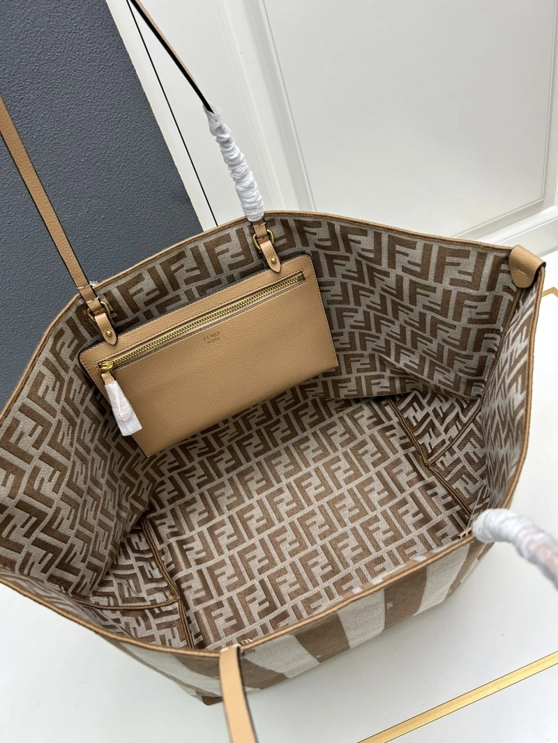F**di shopping bags 4224-0561