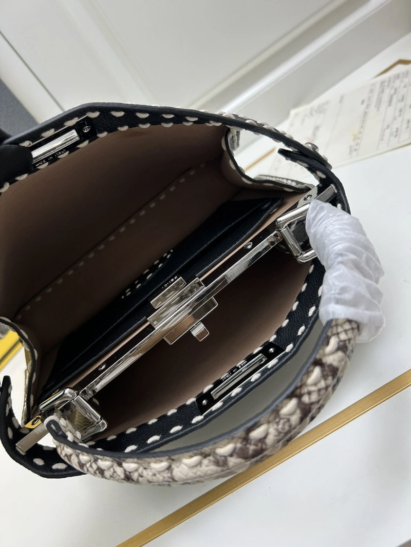 F**di top handle bags 4224-0565