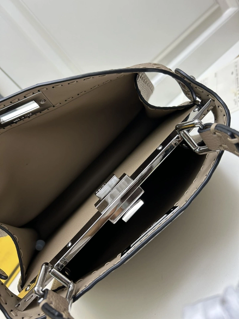 F**di top handle bags 4224-0566
