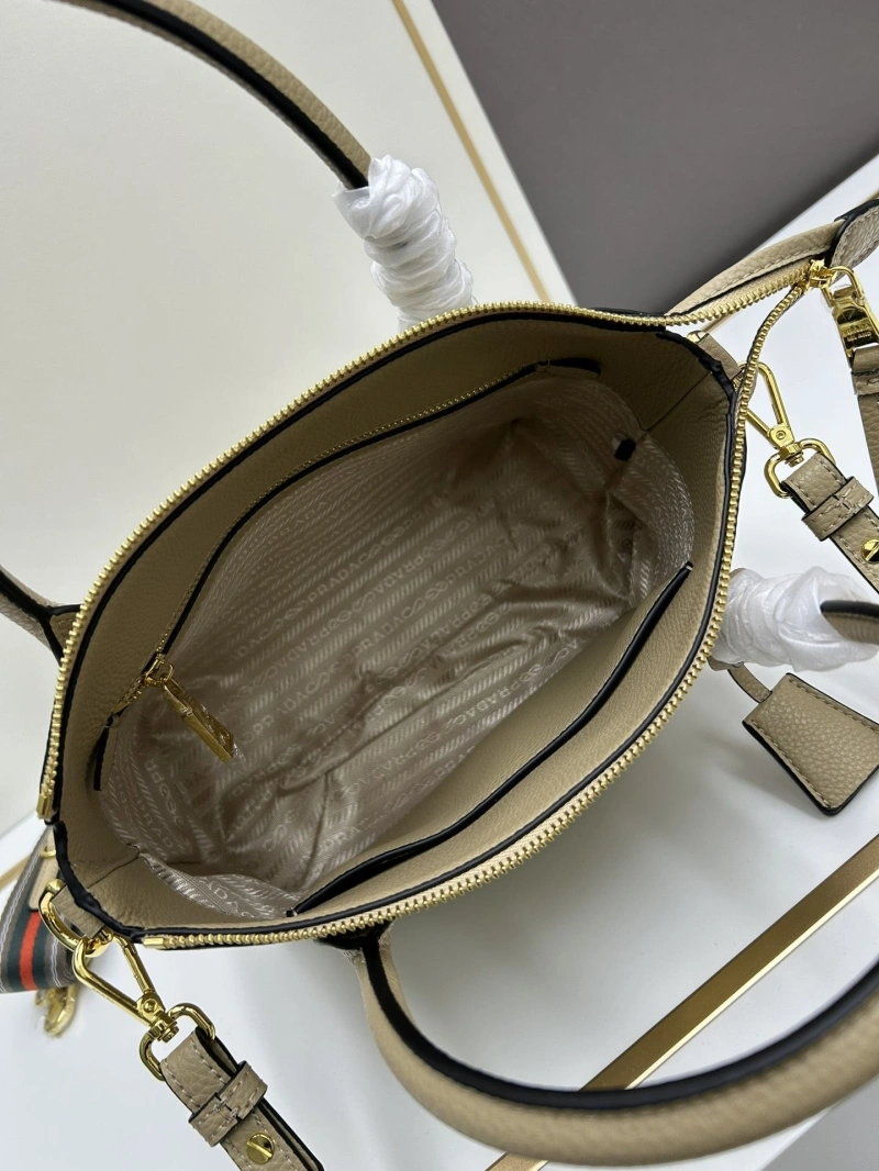 Pra*a top handle bags 4224-0647