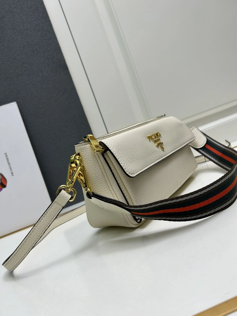 Pra*a satchel bags 4224-0706