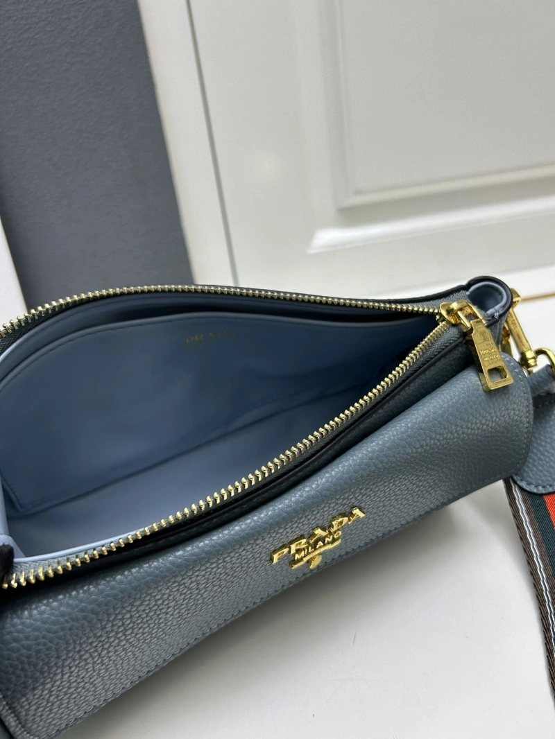 Pra*a satchel bags 4224-0707