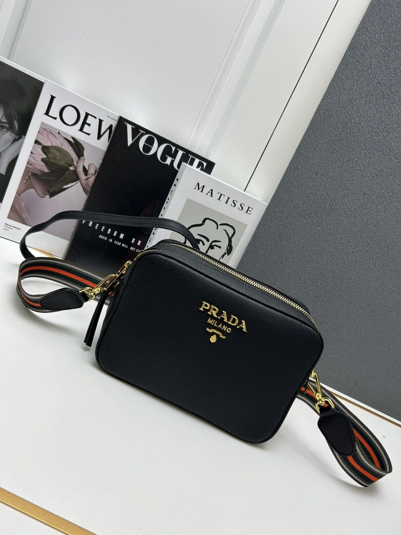 Pra*a satchel bags 4224-0718