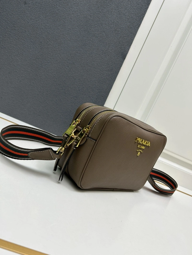 Pra*a satchel bags 4224-0719