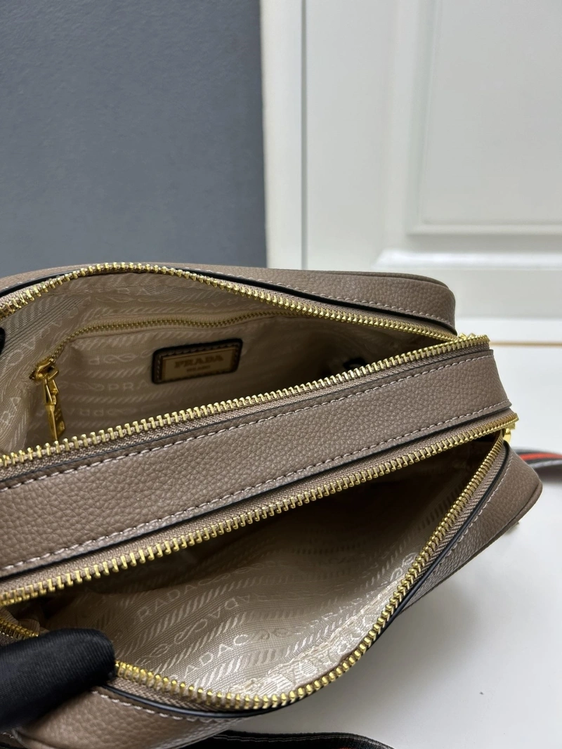 Pra*a satchel bags 4224-0719