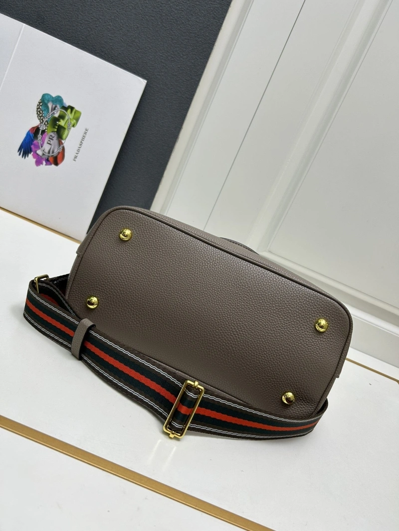 Pra*a top handle bags 4224-0722