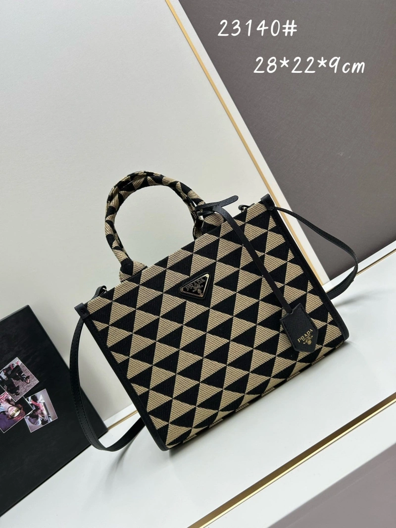 Pra*a shopping bags 4224-0735