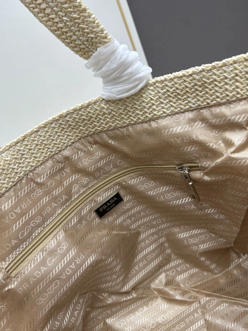 Pra*a shopping bags 4224-0738