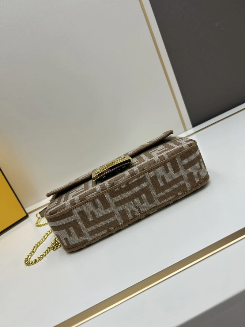 F**di baguette bags 4224-0766