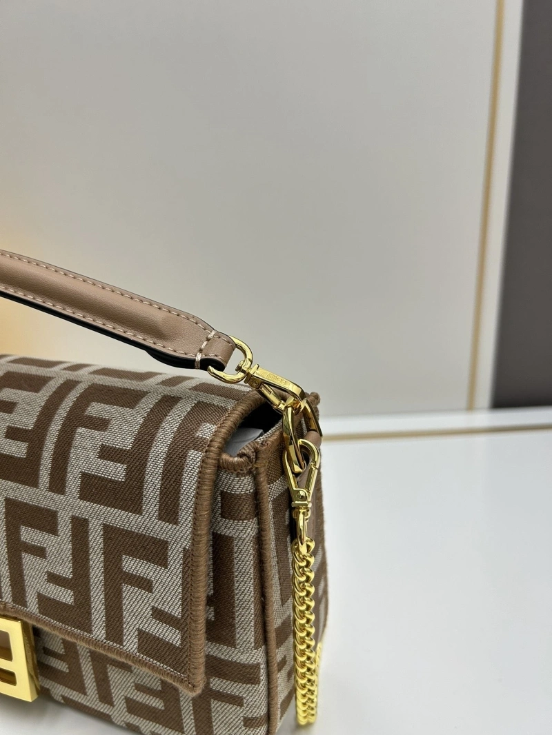 F**di baguette bags 4224-0766