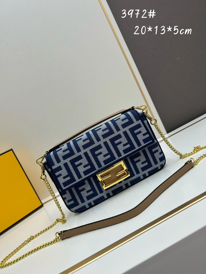 F**di baguette bags 4224-0767