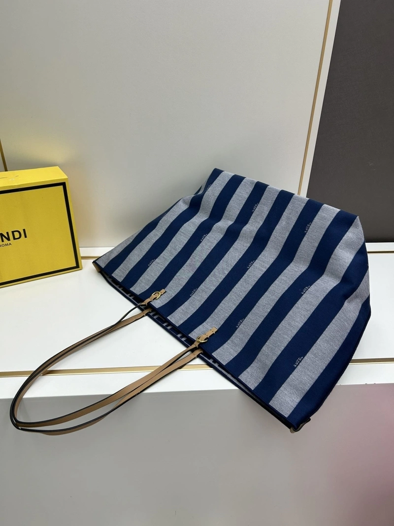F**di shopping bags 4224-0768