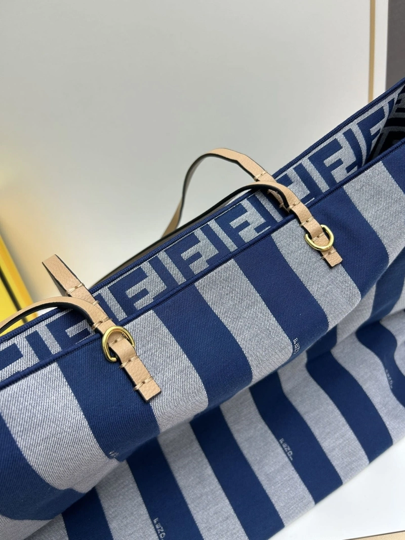 F**di shopping bags 4224-0768