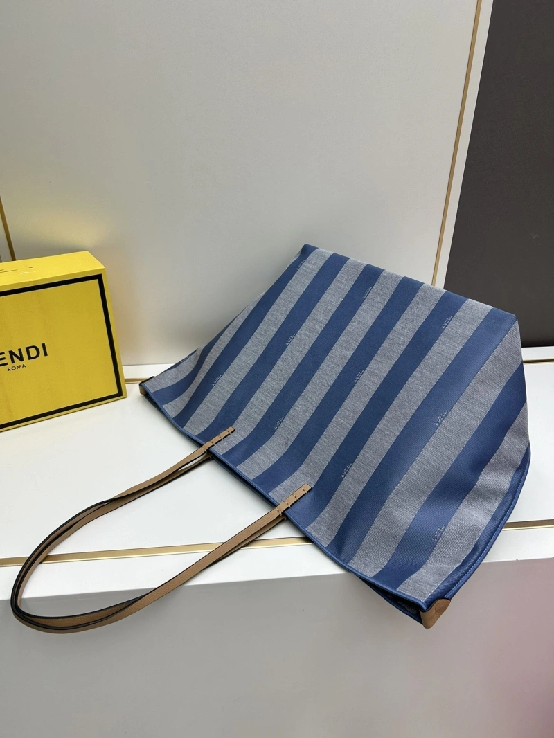 F**di shopping bags 4224-0769