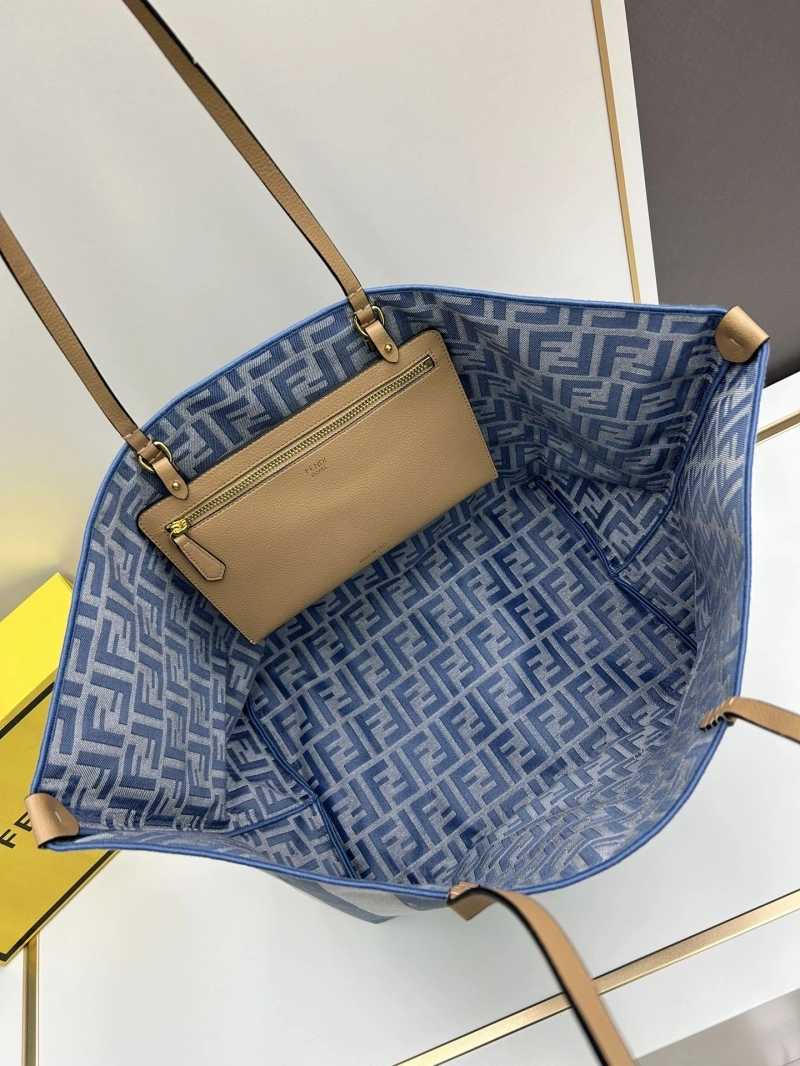 F**di shopping bags 4224-0769