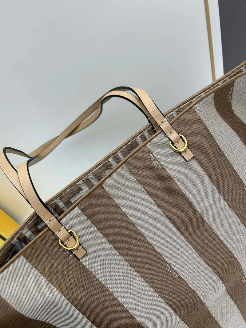 F**di shopping bags 4224-0770
