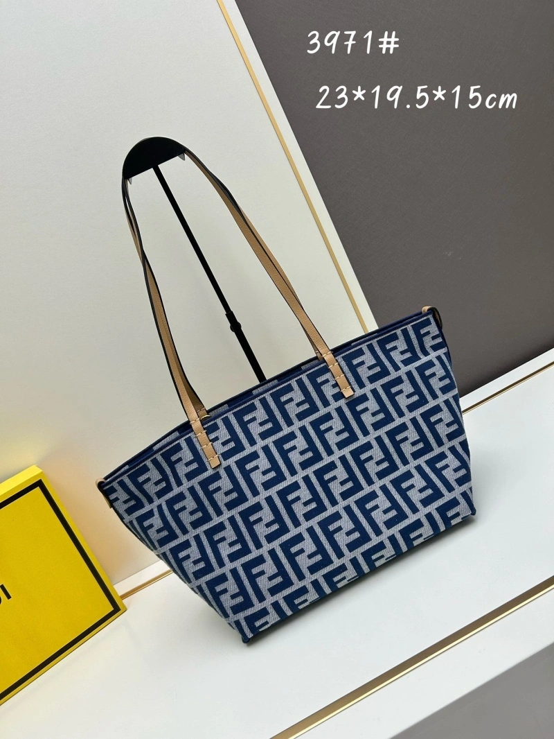 F**di shopping bags 4224-0771