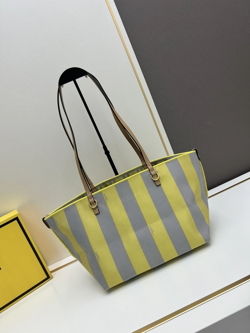 F**di shopping bags 4224-0773