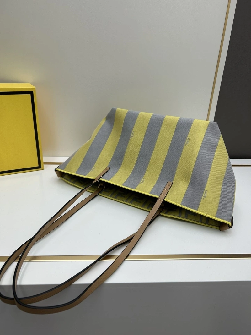F**di shopping bags 4224-0773