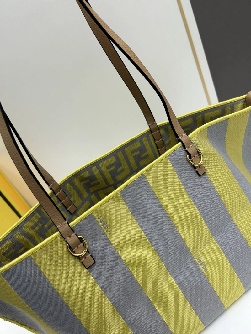 F**di shopping bags 4224-0773