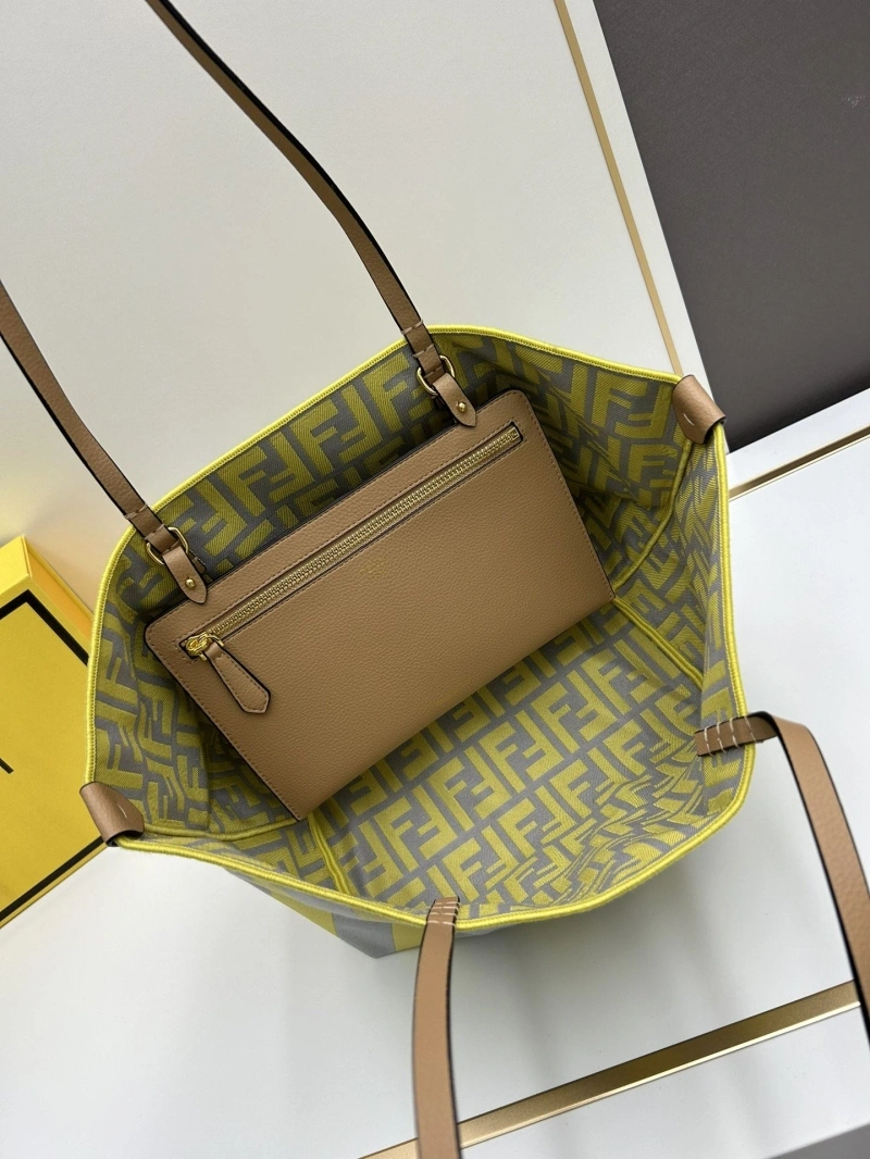 F**di shopping bags 4224-0773