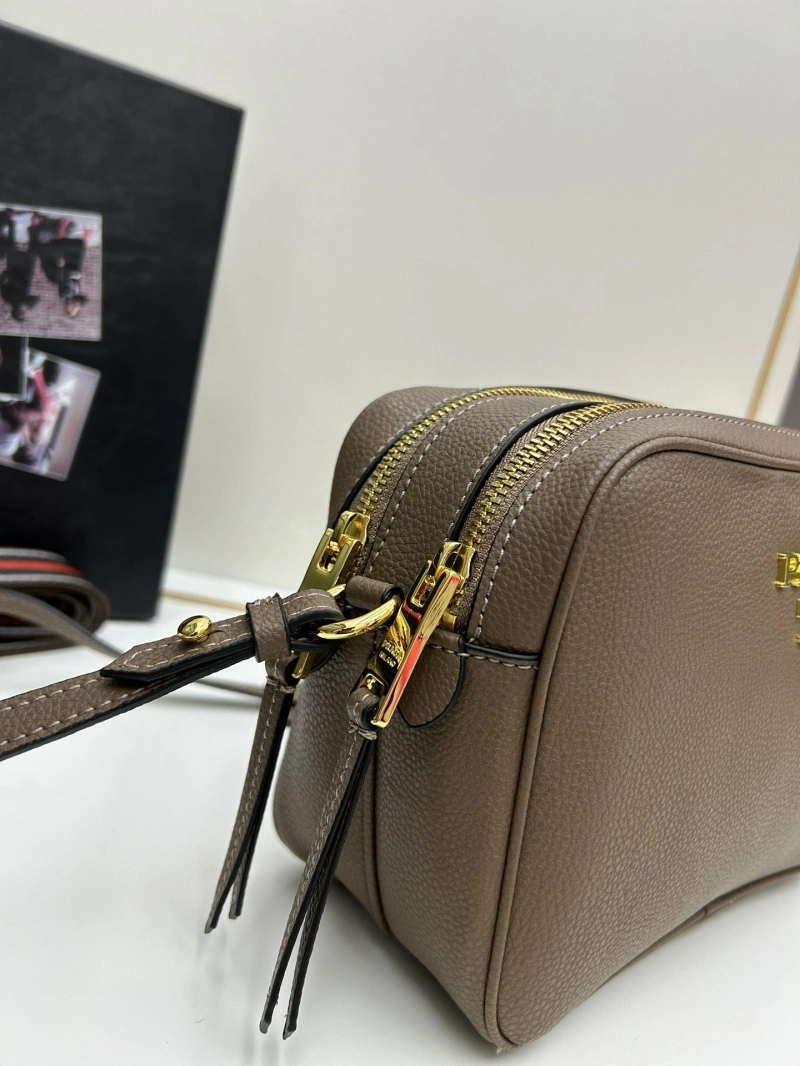 Pra*a satchel bags 4224-0779