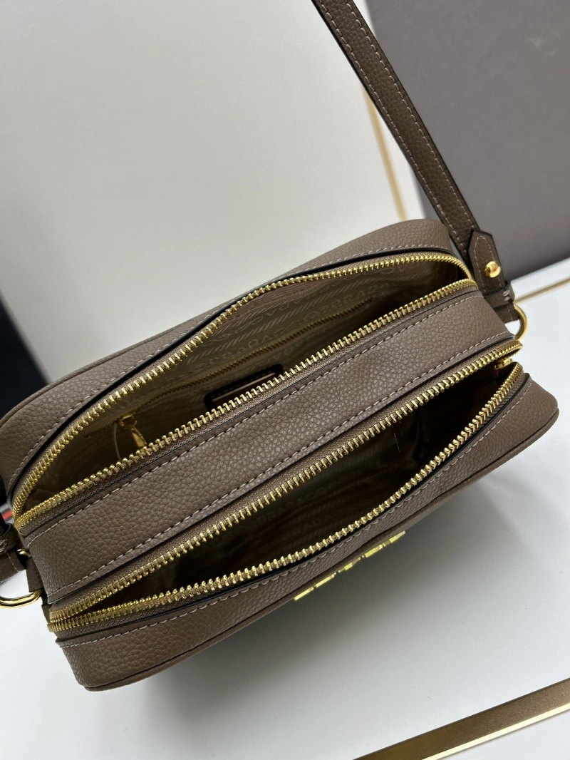 Pra*a satchel bags 4224-0779