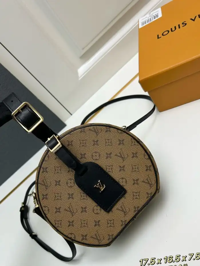 LV Round Bags 4224-0786