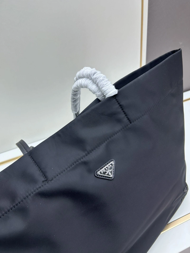 Pra*a shopping bags 4224-0853