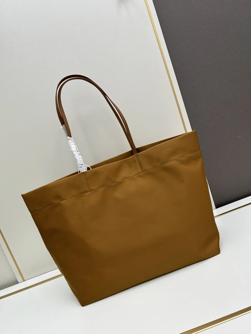 Pra*a shopping bags 4224-0854