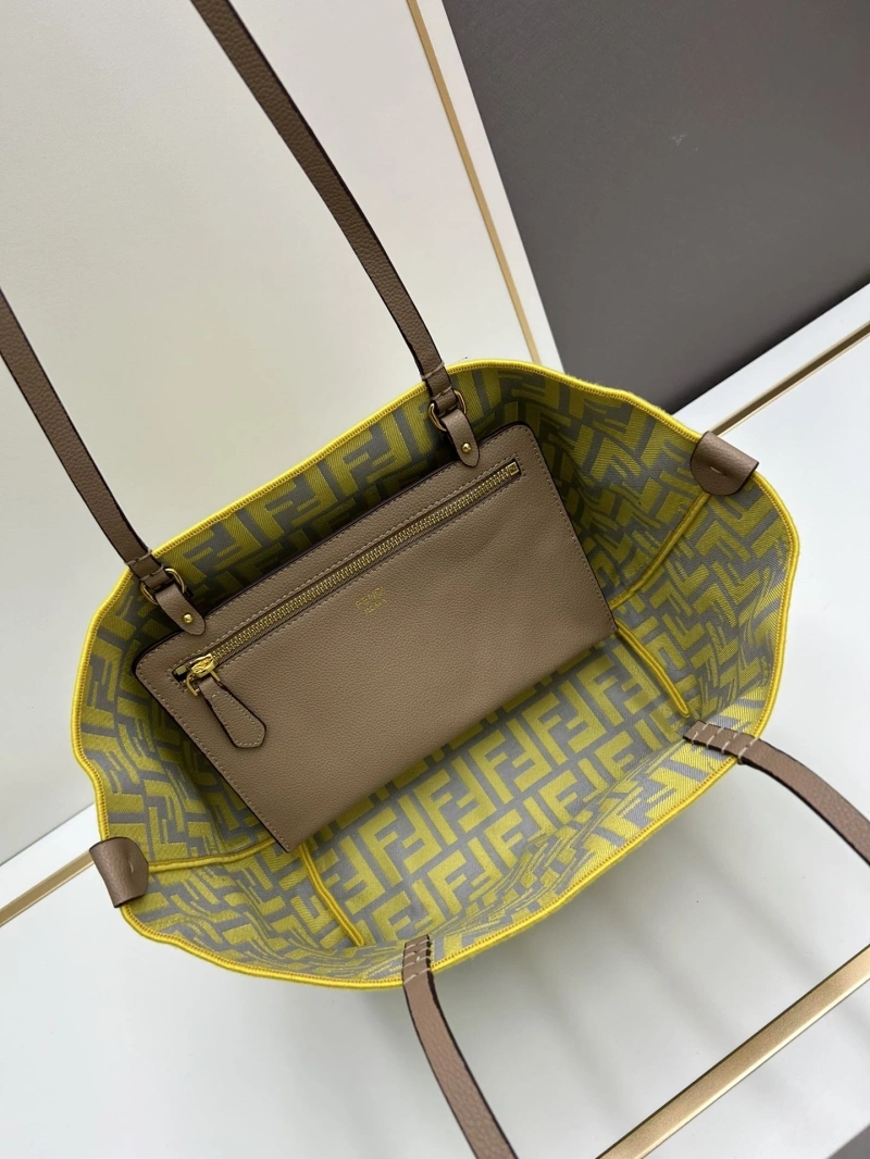 F**di shopping bags 4224-0950